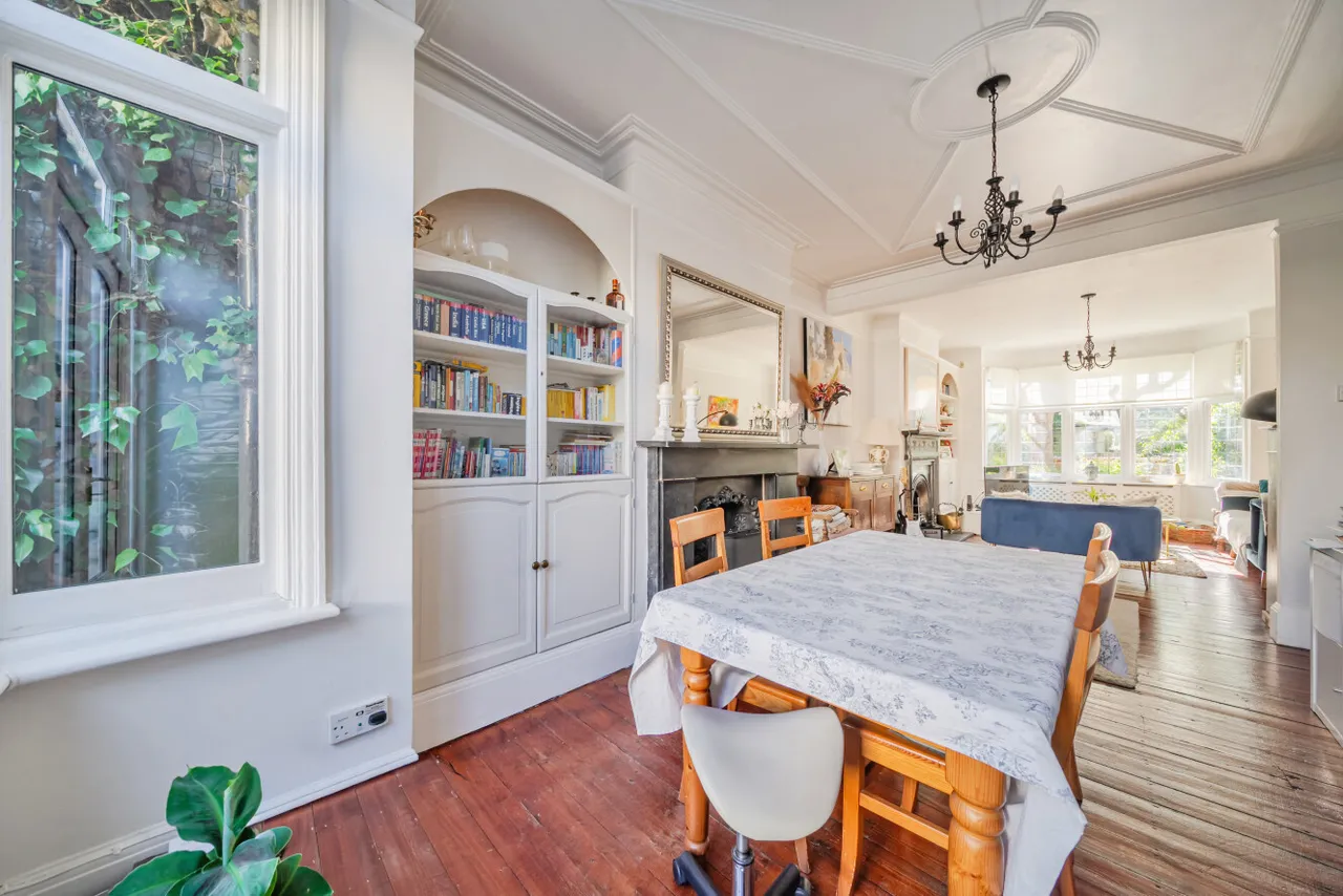 4 bed house to rent — Wimbledon Park Road, Southfields, London, SW18