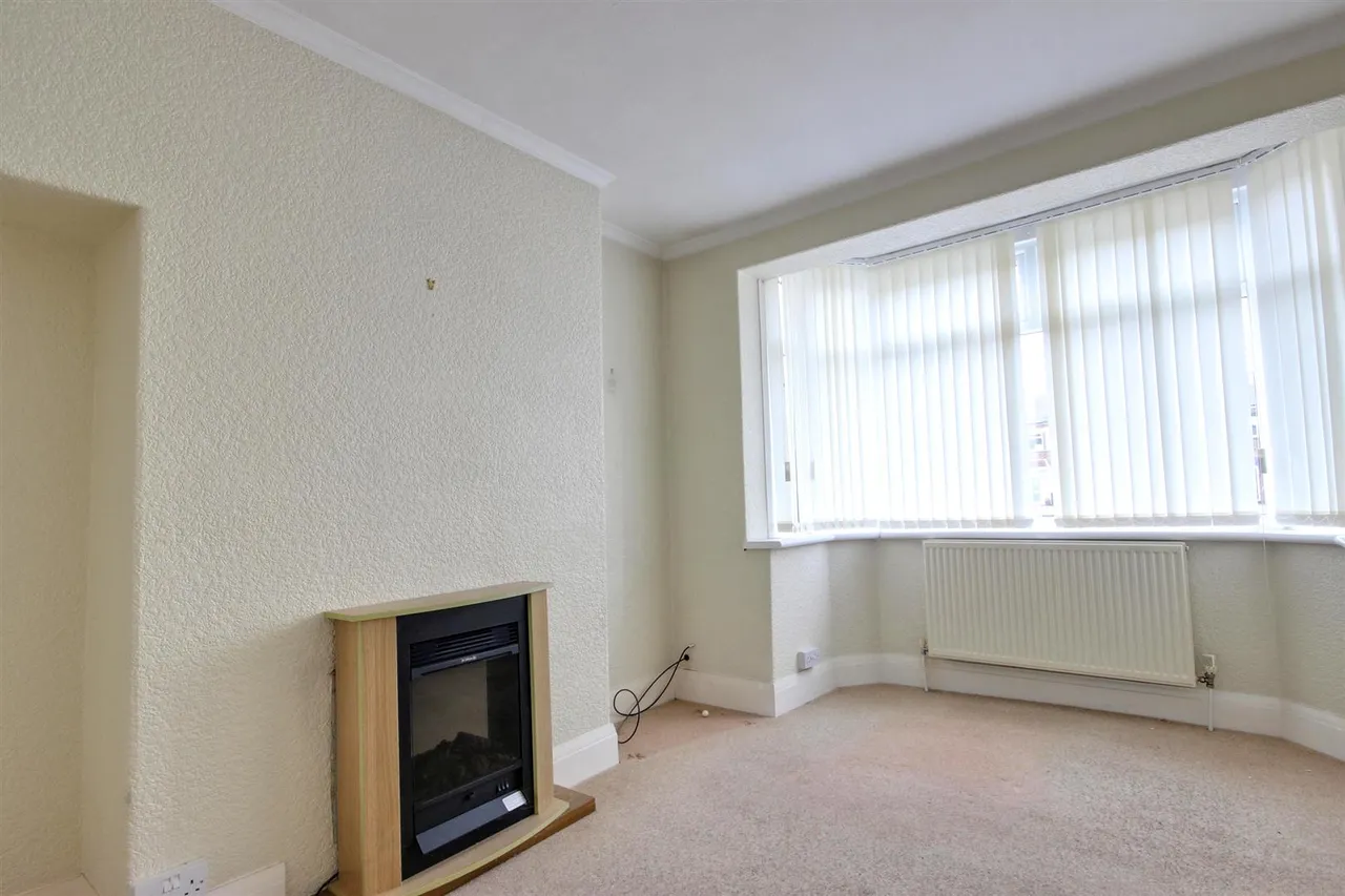 Boothferry Road, Hessle, photo 2
