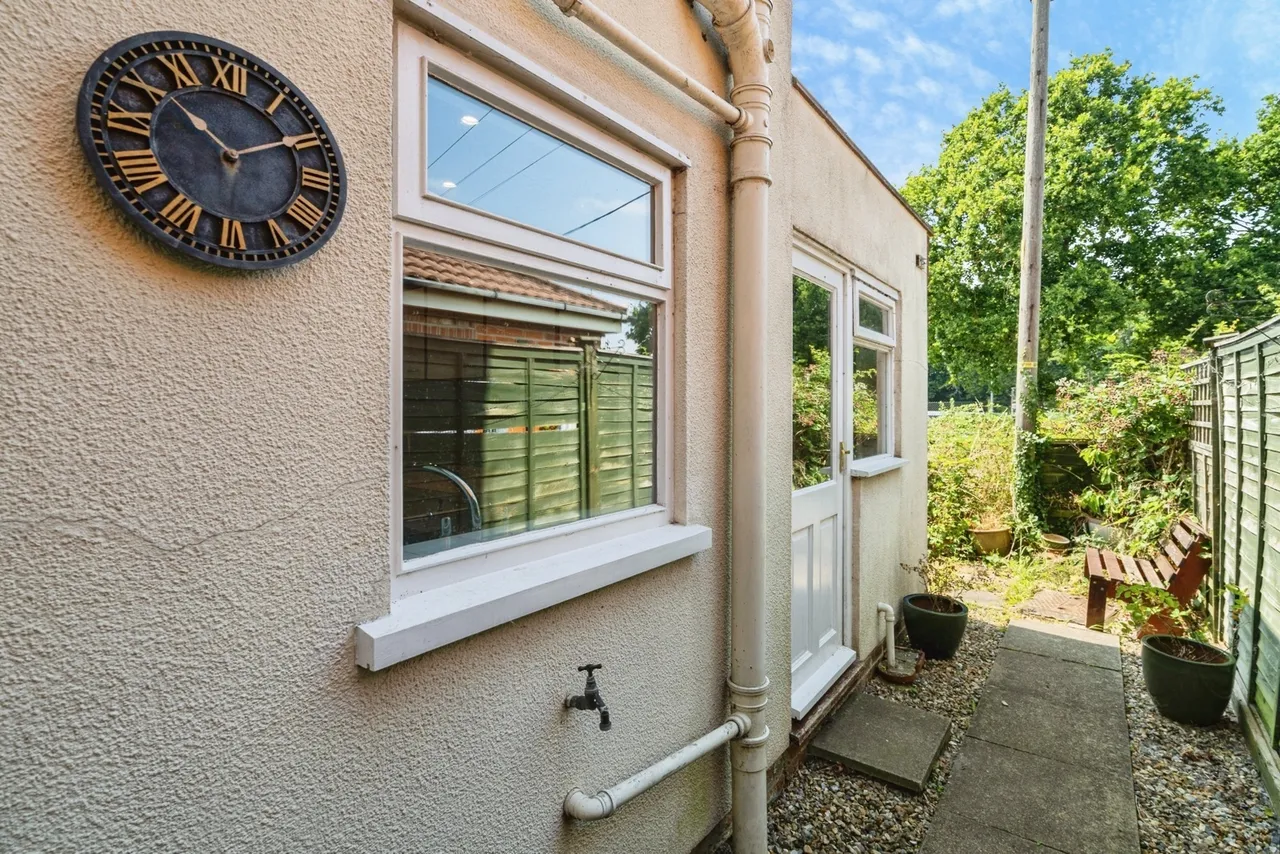 Norwich Road, Wroxham, Norwich, Norfolk, NR12, photo 16