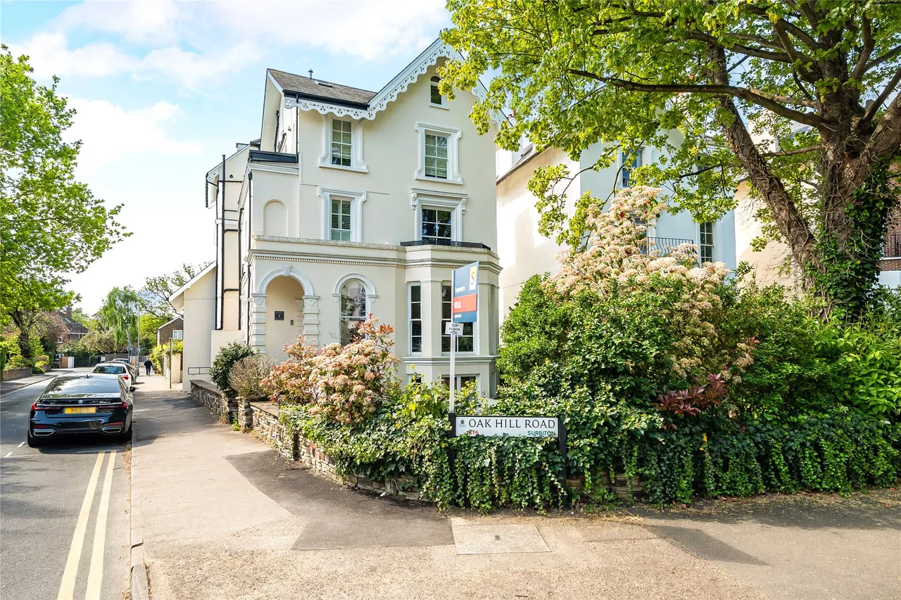 2 bed flat for sale, Oak Hill, Surbiton, KT6