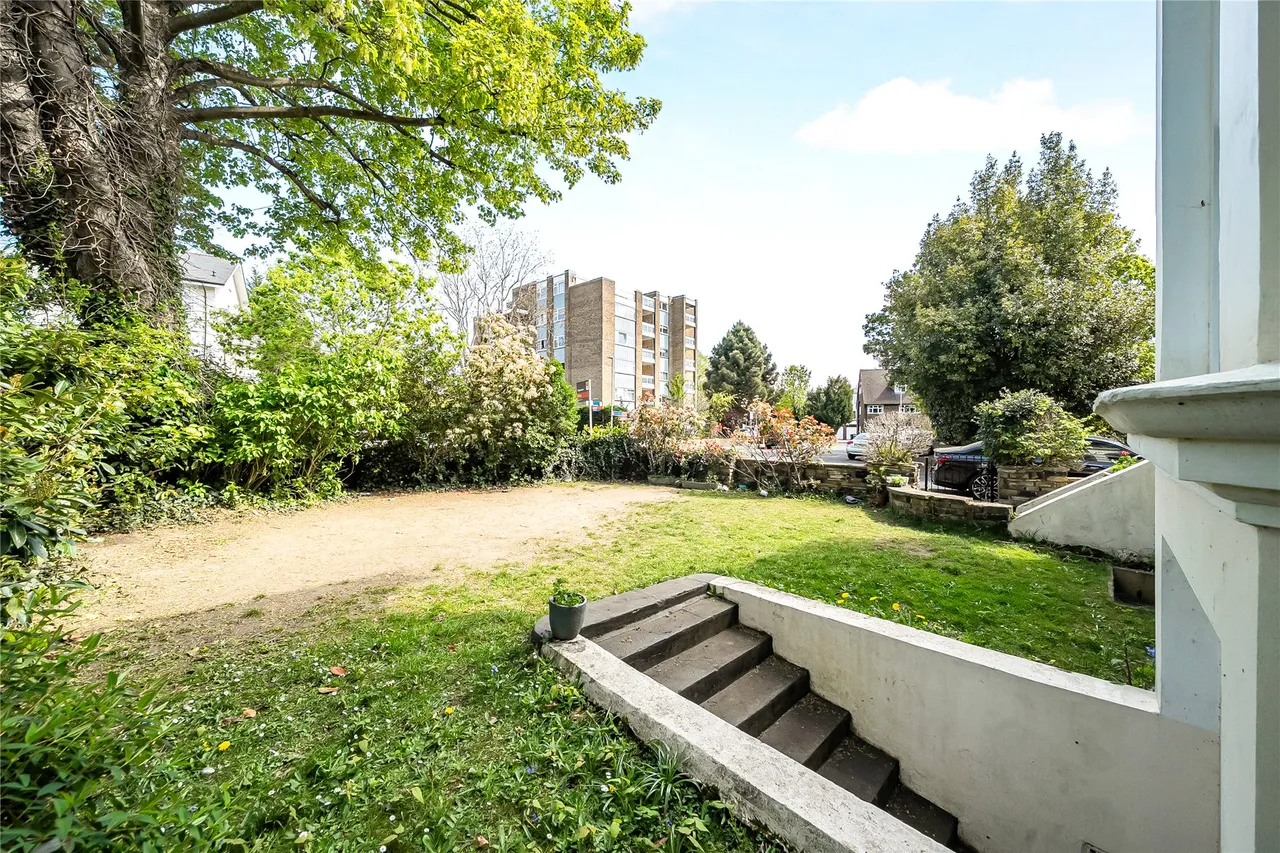 Oak Hill, Surbiton, KT6, photo 14