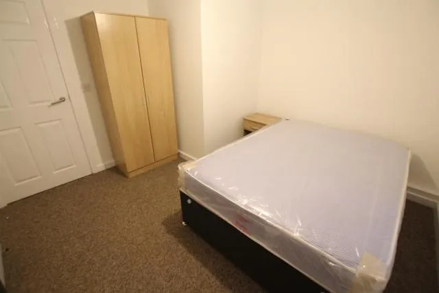 Horsfall St, Liverpool, L8, photo 4