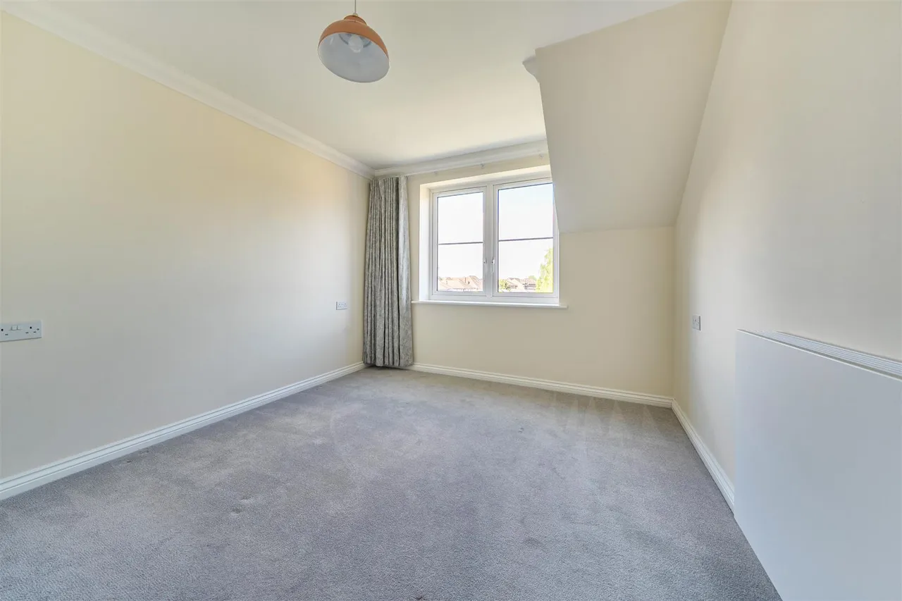 Laindon Road, Billericay, CM12, photo 10