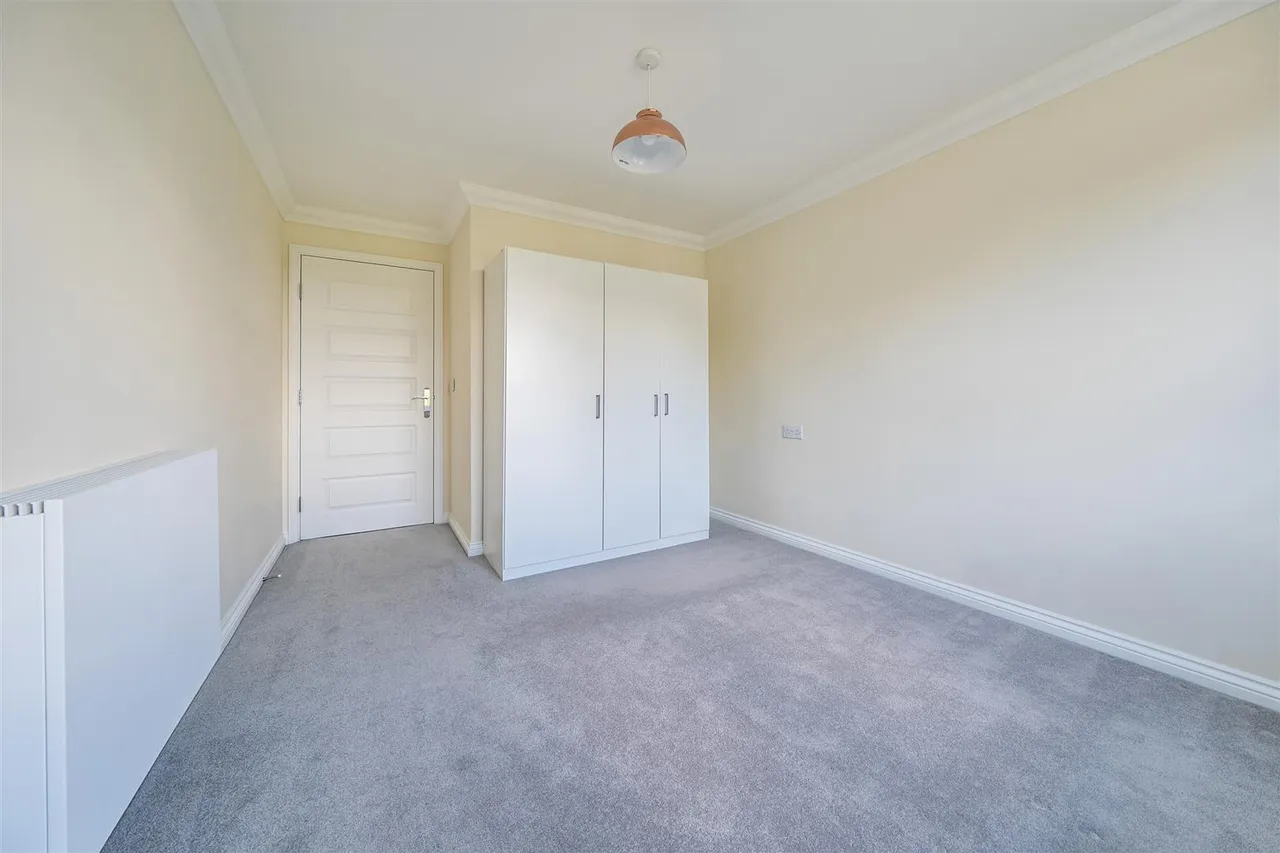 Laindon Road, Billericay, CM12, photo 11