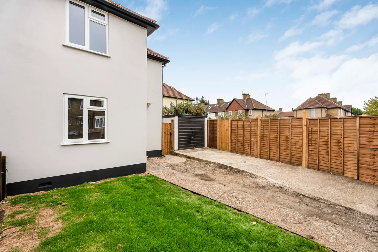 Bordergate, Mitcham, CR4, photo 11