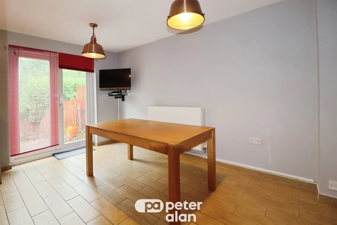 Cottingham Drive, Cardiff, CF23, photo 5