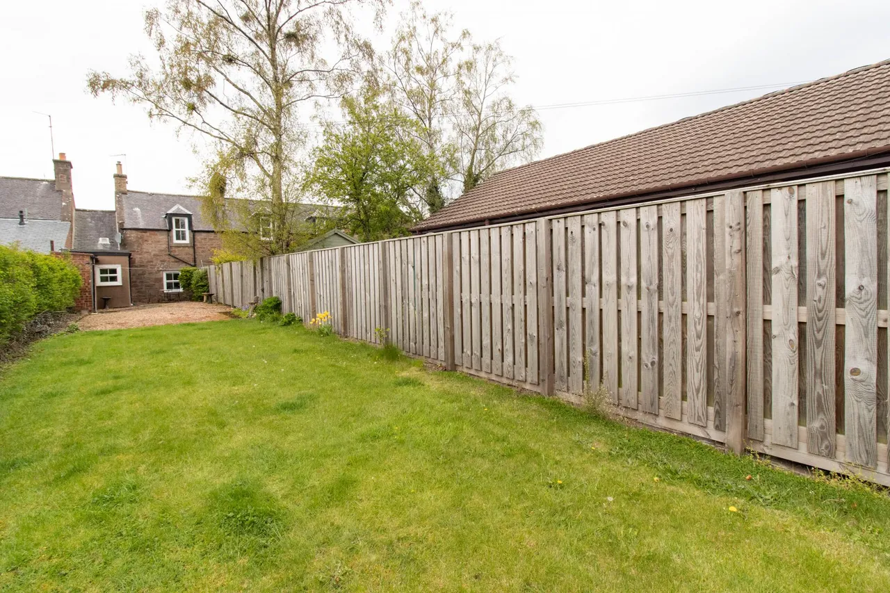 High Street, Edzell, DD9, photo 22