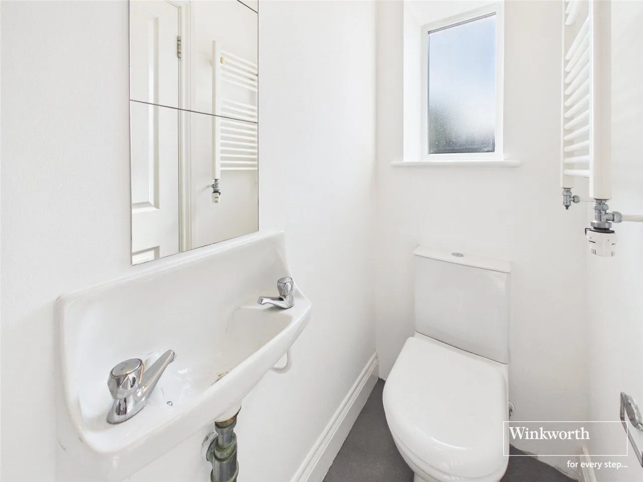 Watford Way, London, NW7, photo 2
