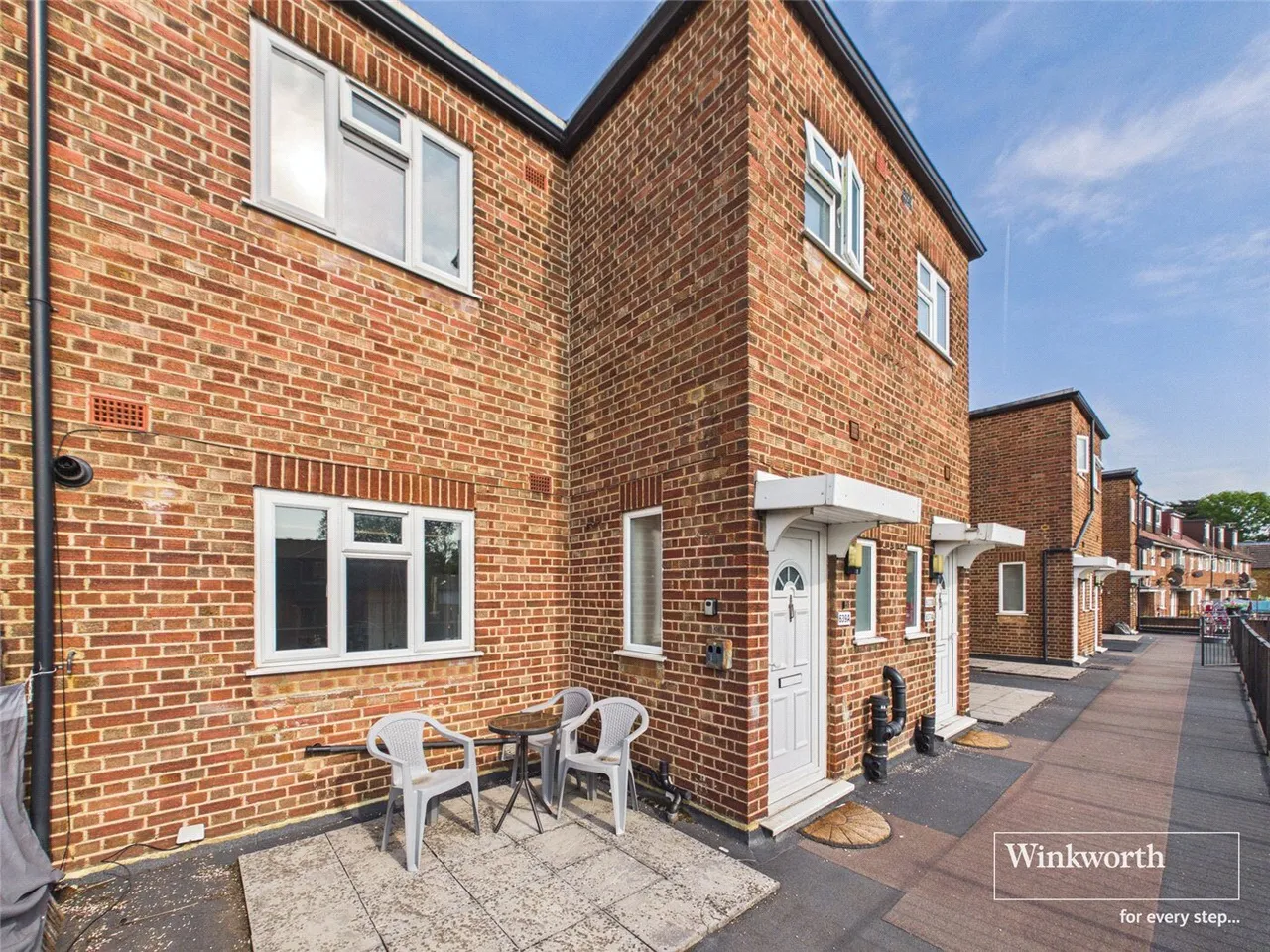 Watford Way, London, NW7, photo 10