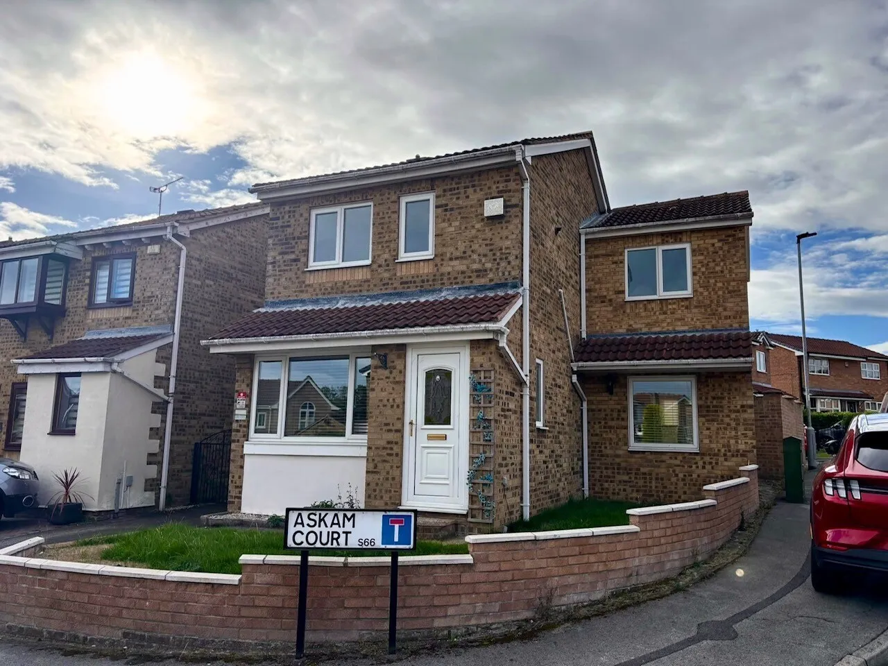 3 bed house to rent, Askam Court, Bramley, S66