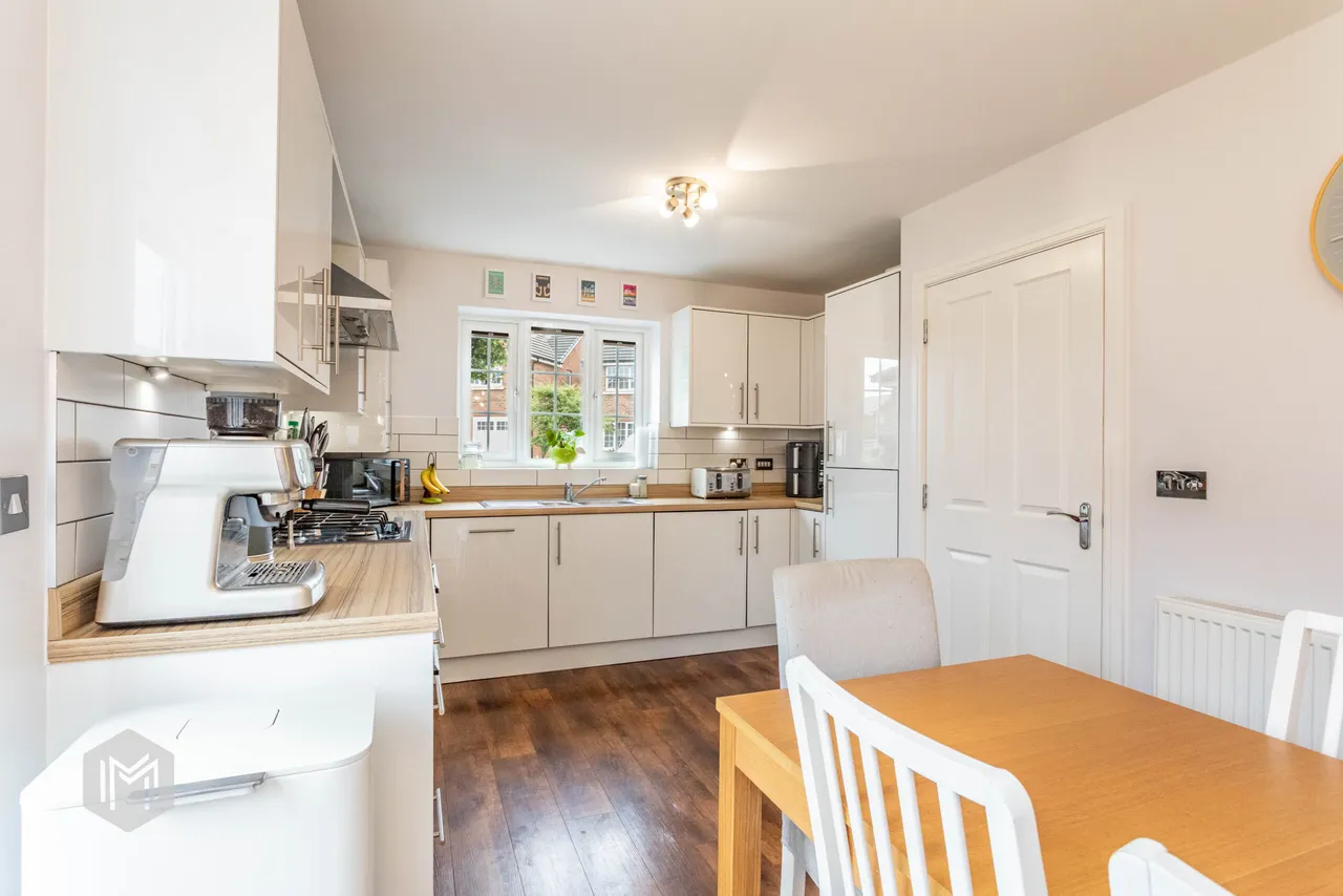 Stirrups Farm Road, Lowton, Warrington, WA3 2SX, photo 8