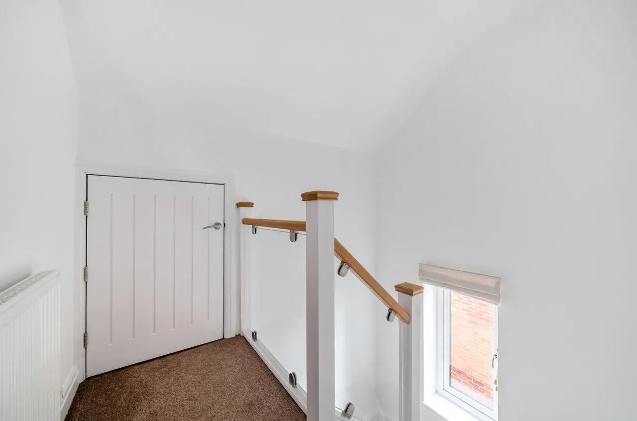 Bracken Edge, Chapel Allerton, LS8, photo 18