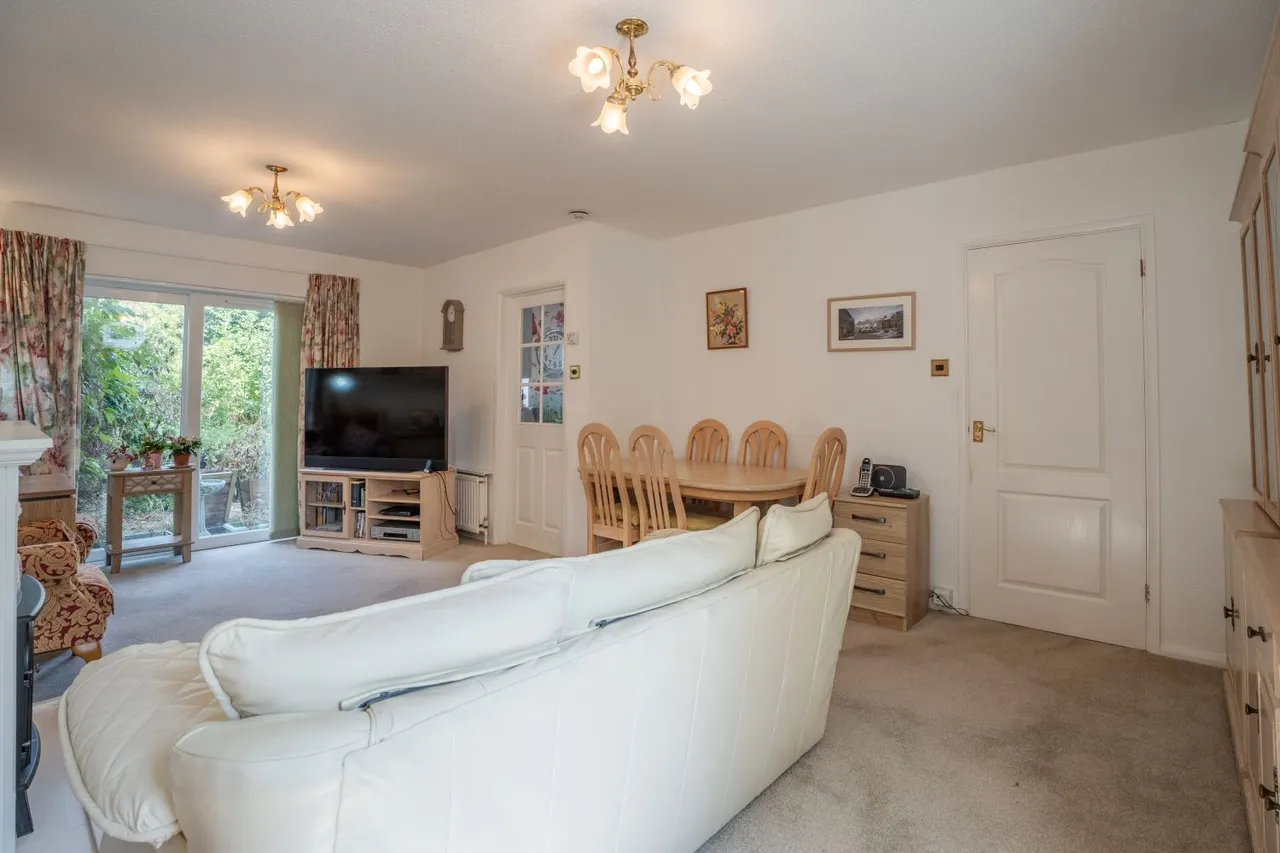 Ashton Crescent, Braunton, EX33, photo 10