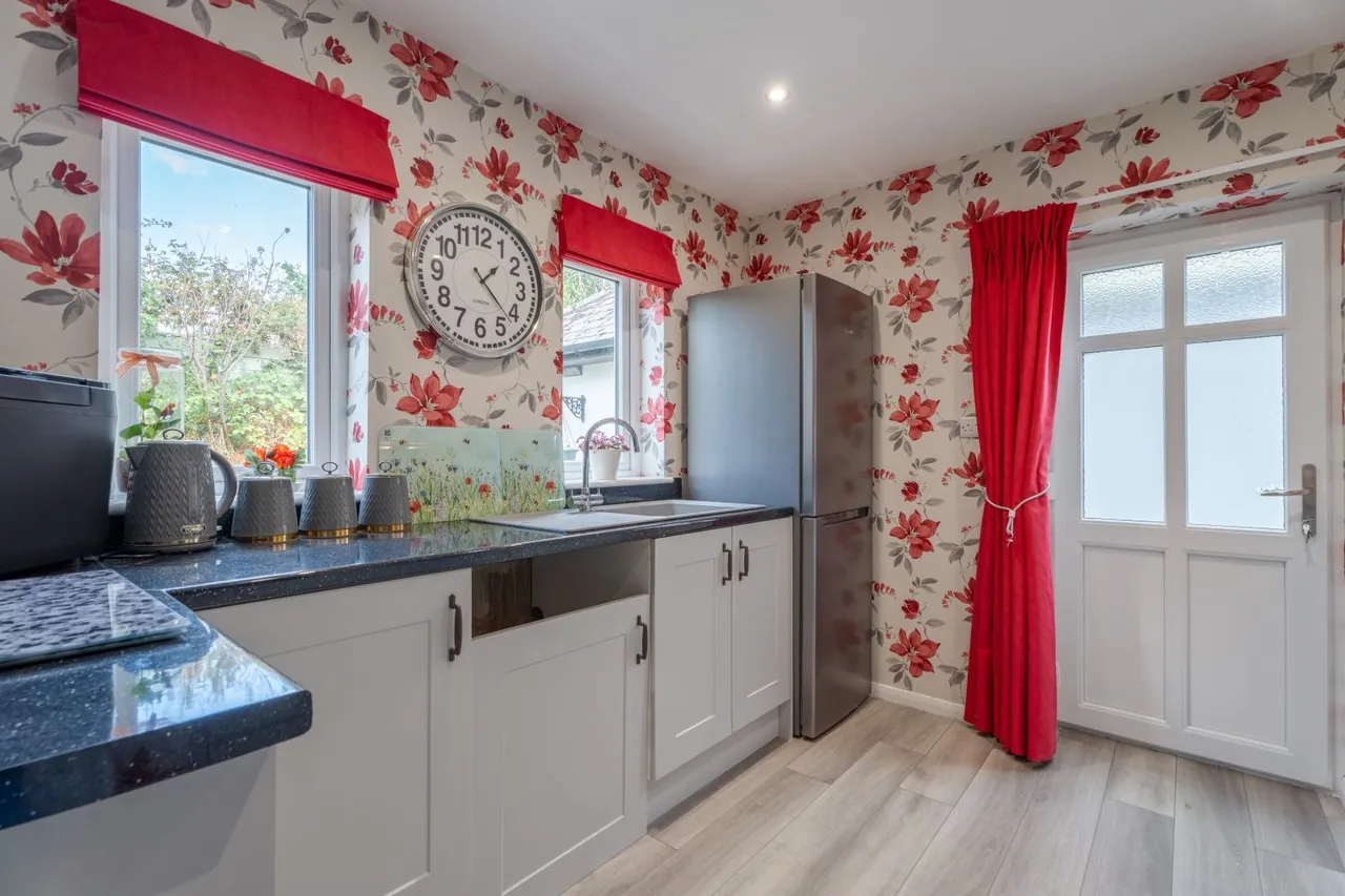 Ashton Crescent, Braunton, EX33, photo 7