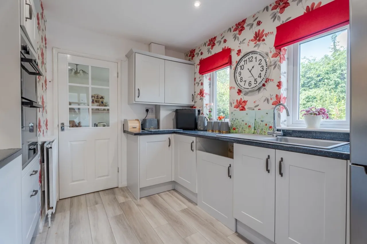 Ashton Crescent, Braunton, EX33, photo 8