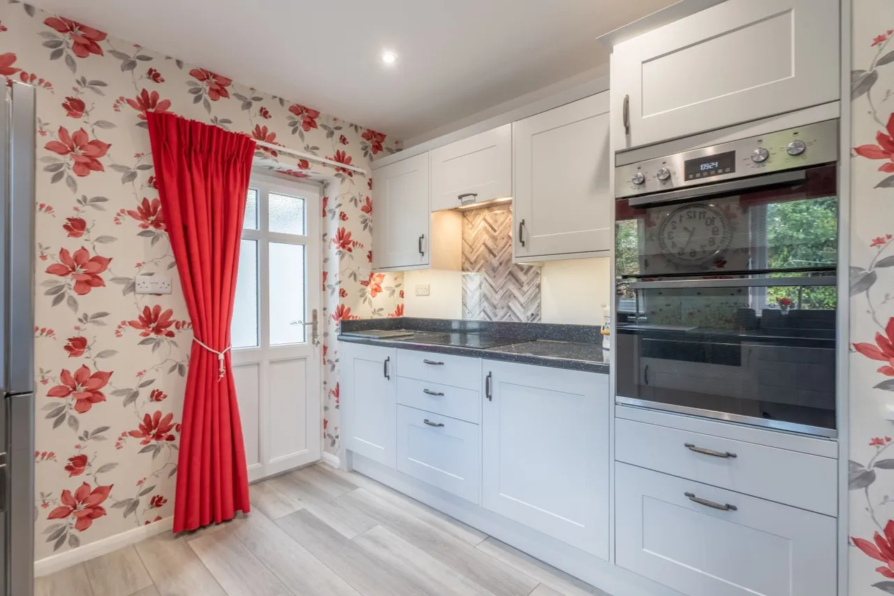Ashton Crescent, Braunton, EX33, photo 2