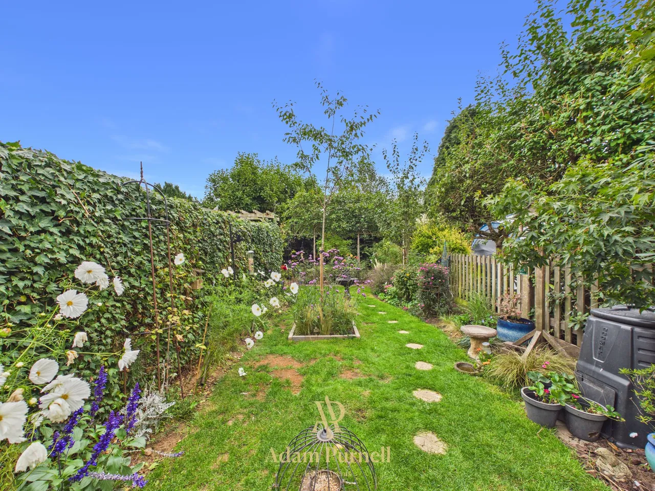 Colts Close, Burbage, LE10, photo 23