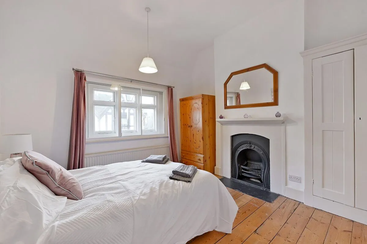 High Street, Eton, SL4, photo 6