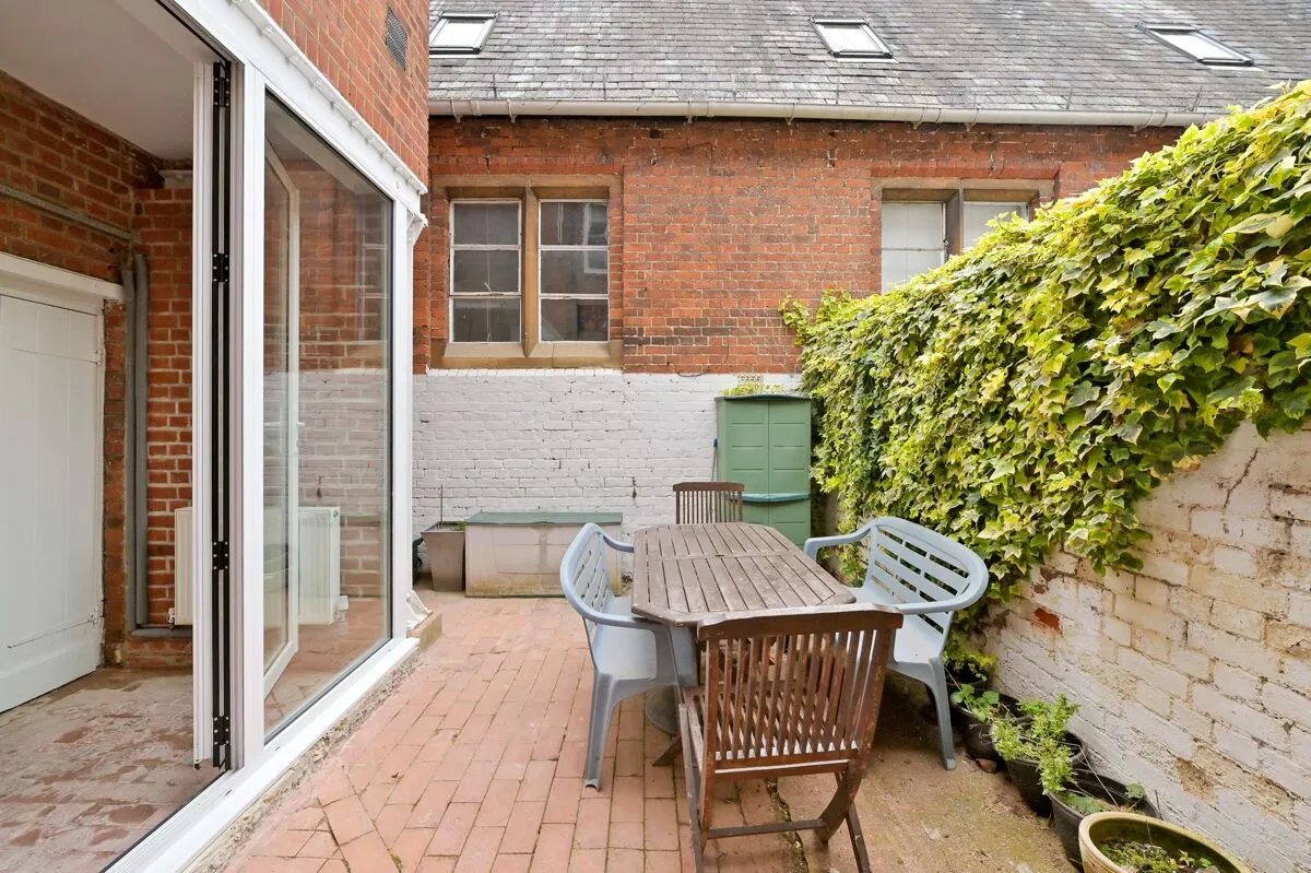 High Street, Eton, SL4, photo 13