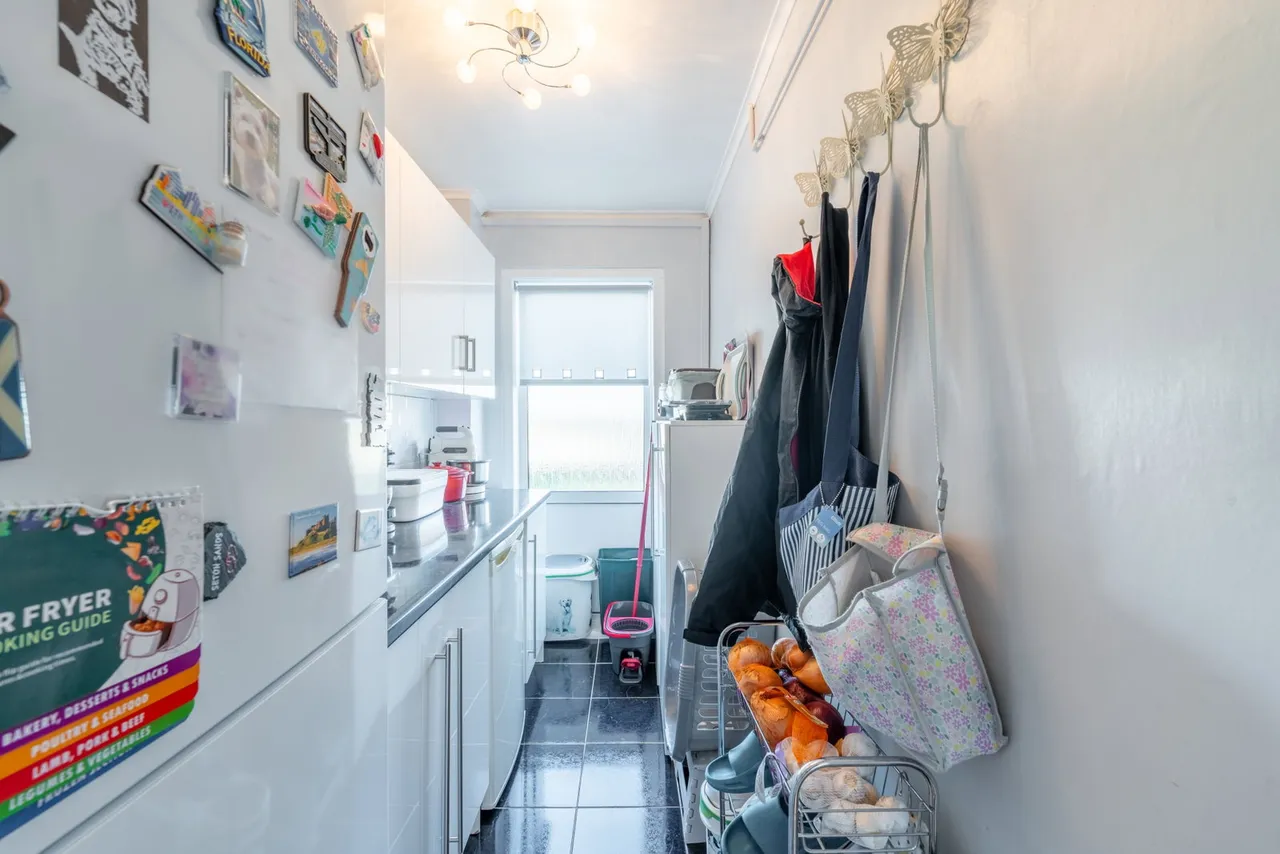 Greenloanings, Kirkcaldy, KY2 6NN, photo 12