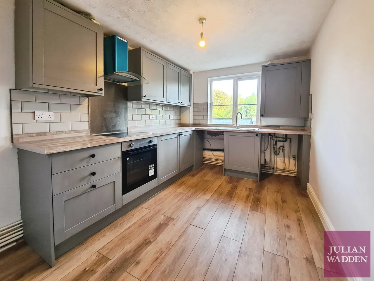 The Crescent, Davenport, SK3, photo 6