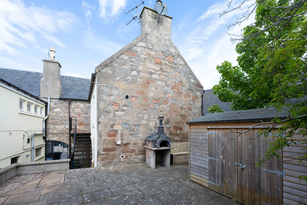 High Street, Nairn, IV12 4DB, photo 2