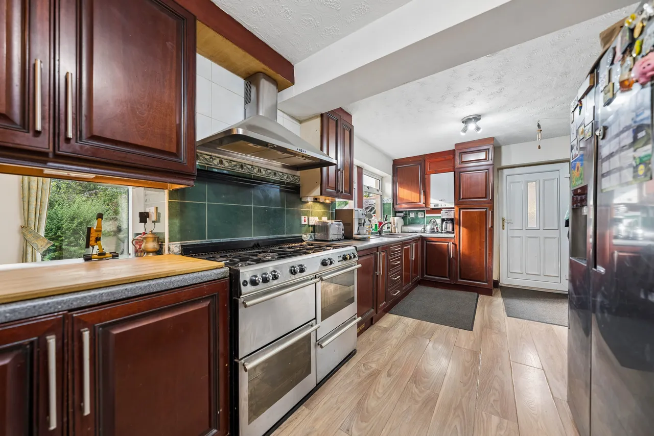 Dargarvel Avenue, Dumbreck, G41, photo 13