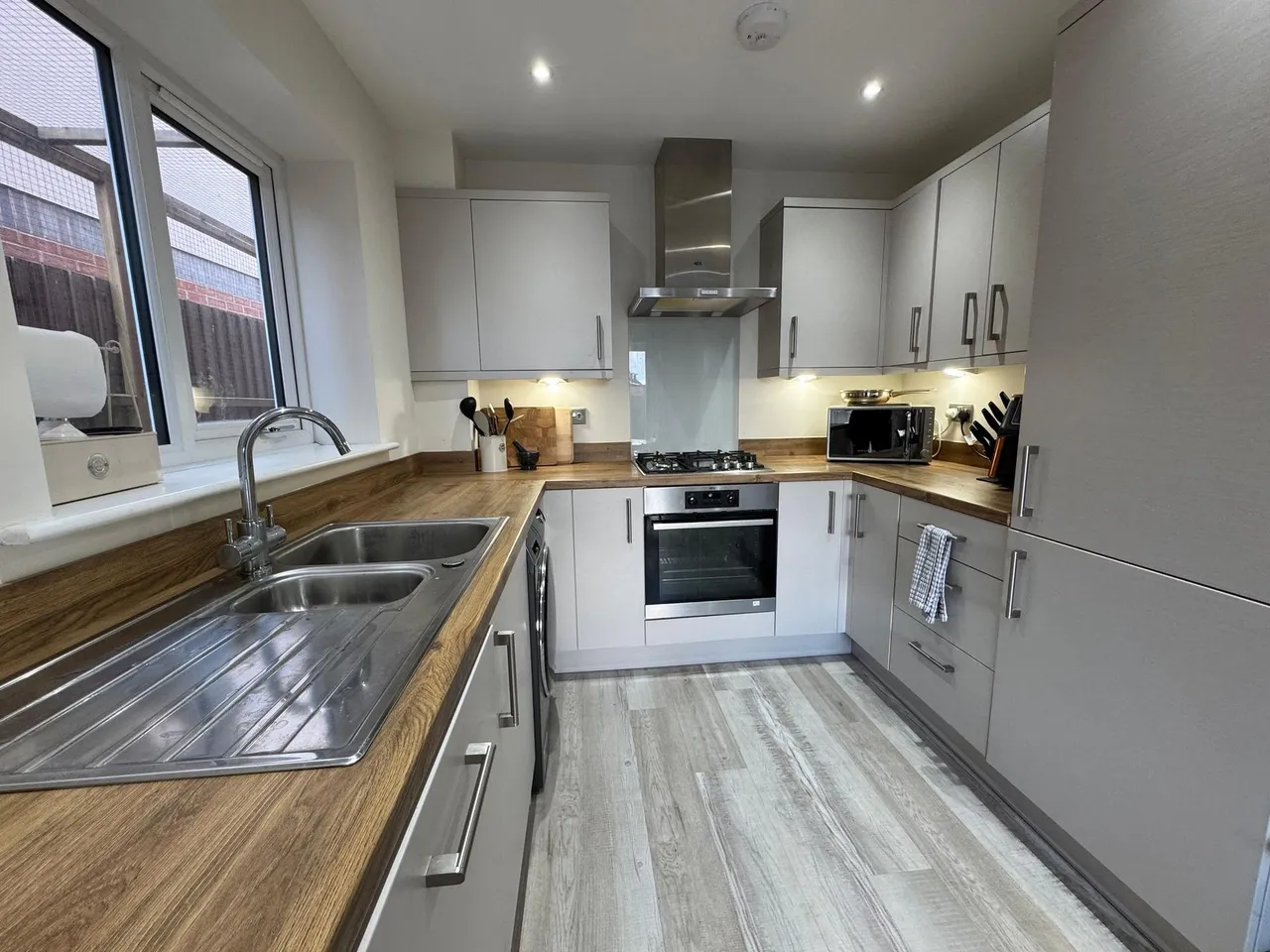 Hazelwell Avenue, Burton-On-Trent, DE14, photo 2