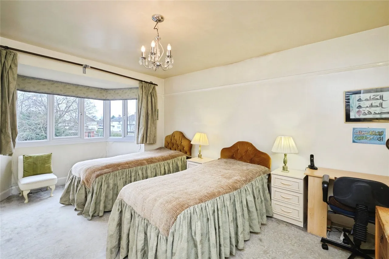 Victoria Road, Acocks Green, B27, photo 18