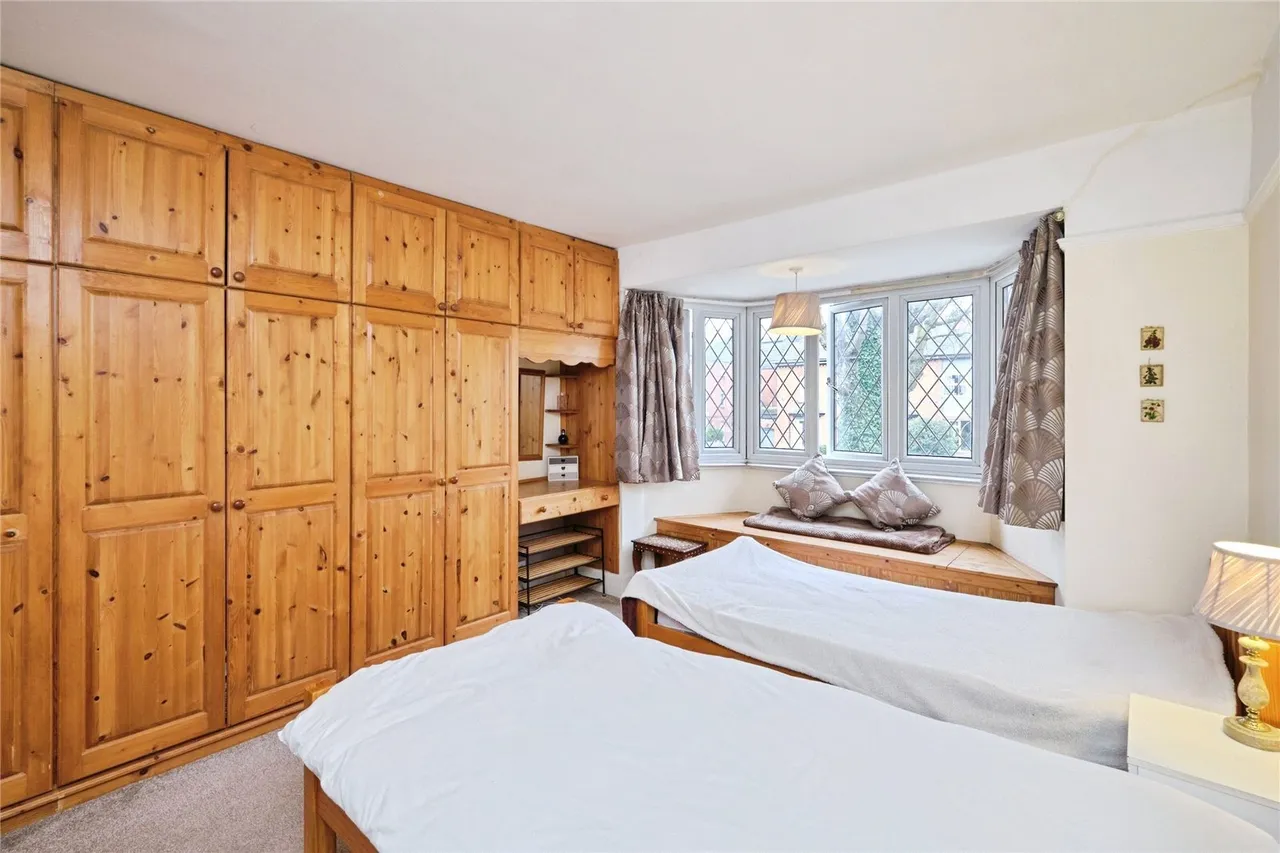 Victoria Road, Acocks Green, B27, photo 20