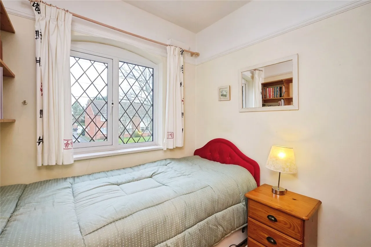 Victoria Road, Acocks Green, B27, photo 23