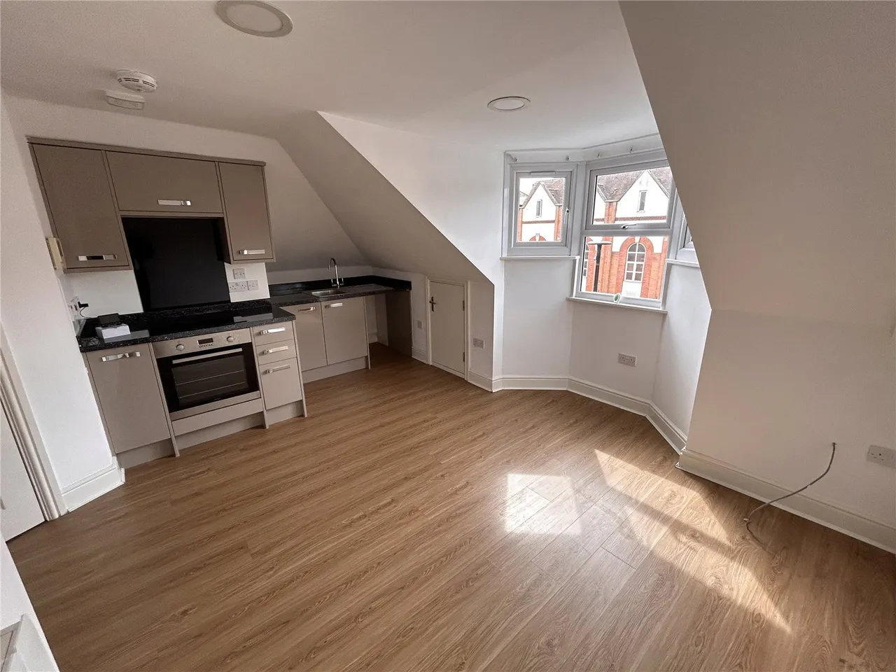 High Street, Camberley, Surrey, GU15 3RB, photo 8