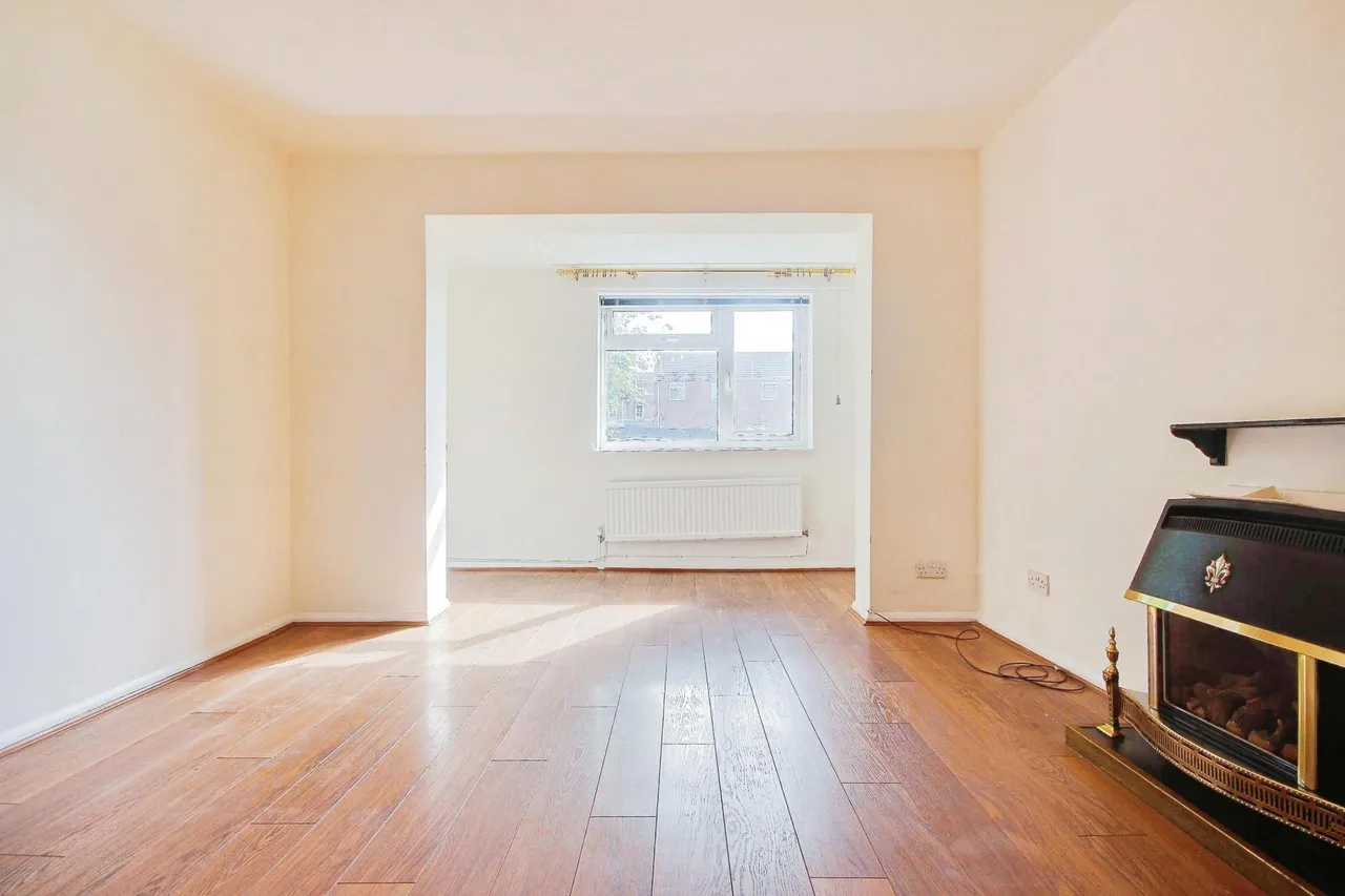 Alington Close, Gloucester, GL1, photo 3
