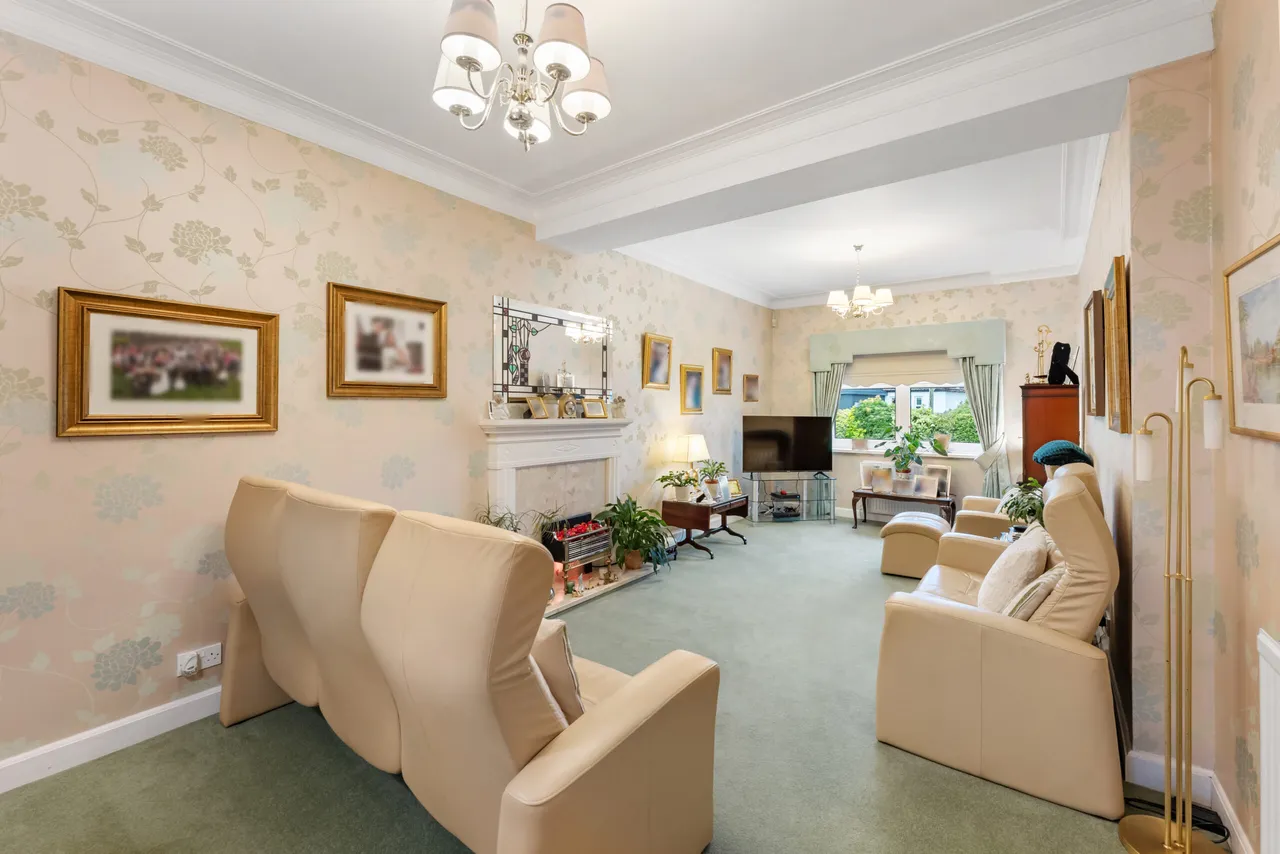 14 Buchanan Drive, Bearsden, G61 2EW, photo 7