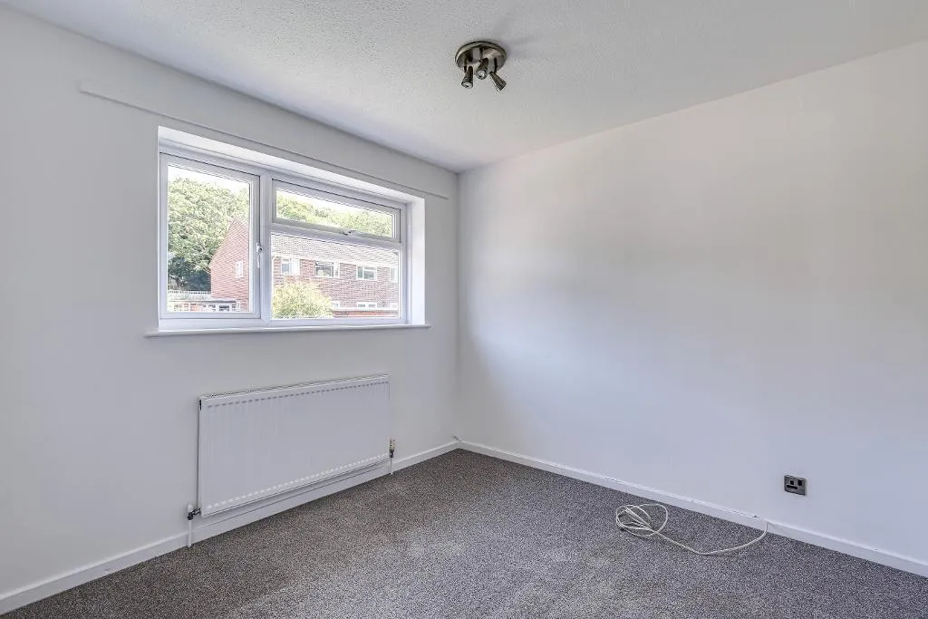 Goldfinch Road, South Croydon, photo 9