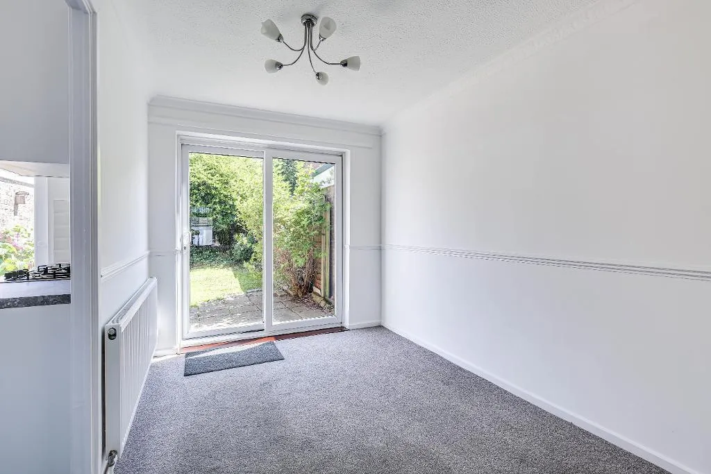 Goldfinch Road, South Croydon, photo 4