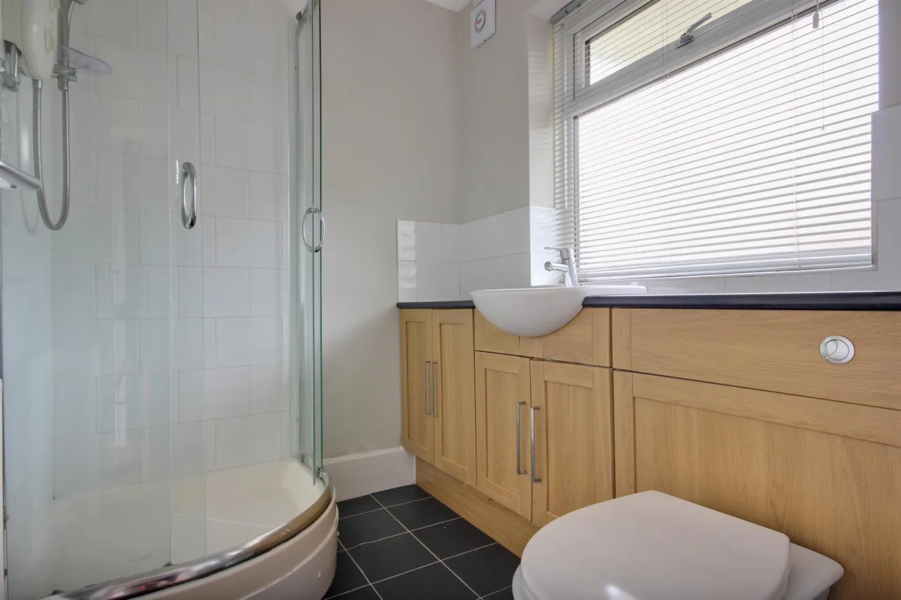 Fulford Crescent, Willerby, Hull, photo 6