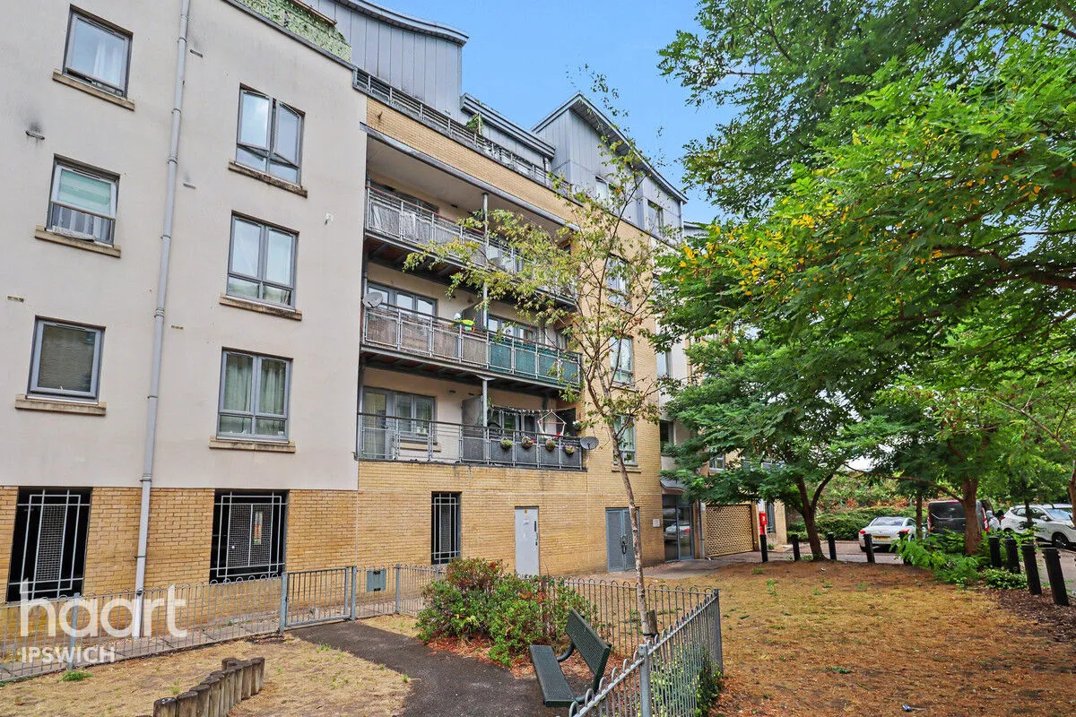 2 bed flat for sale, Yeoman Close, Ipswich, IP1
