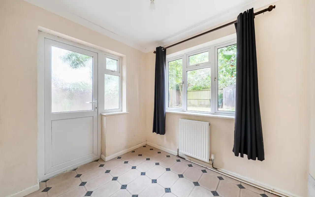 Pinchmill Way, Sharnbrook, Bedford, photo 6