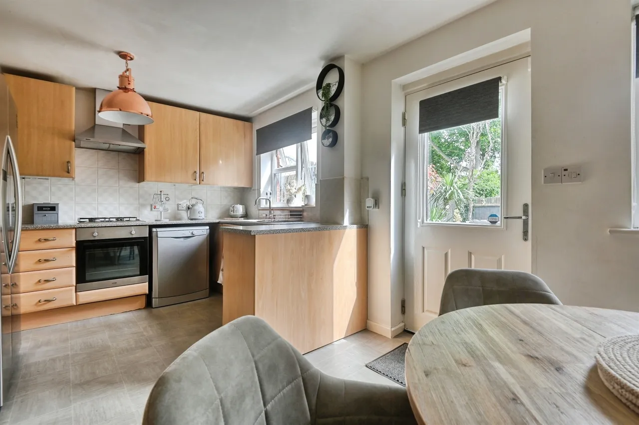 Berrowside Road, Shard End, Birmingham, photo 8