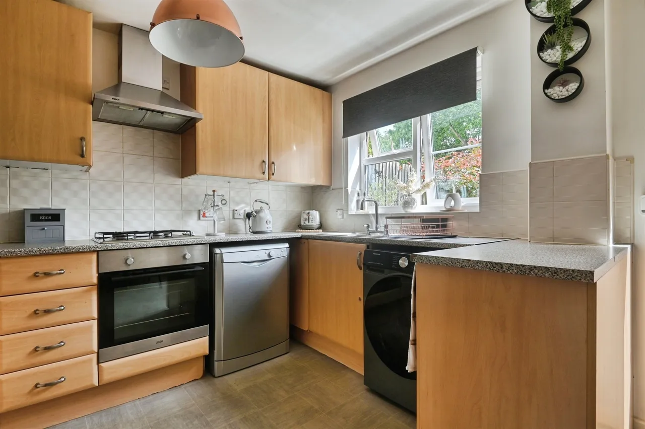 Berrowside Road, Shard End, Birmingham, photo 5