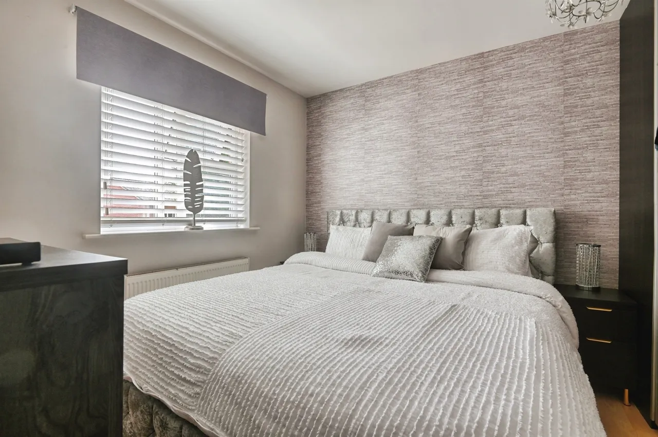 Berrowside Road, Shard End, Birmingham, photo 12