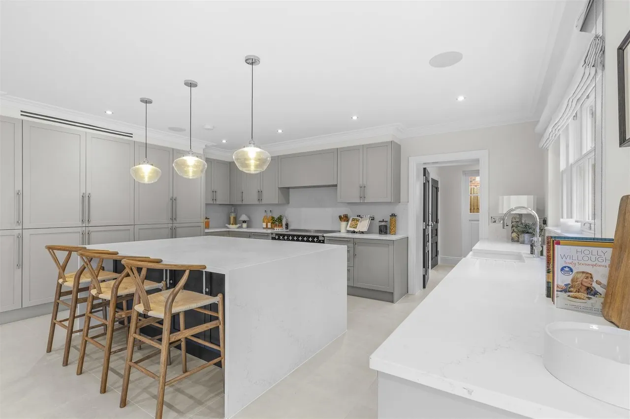 South Park Drive, Gerrards Cross, SL9, photo 12
