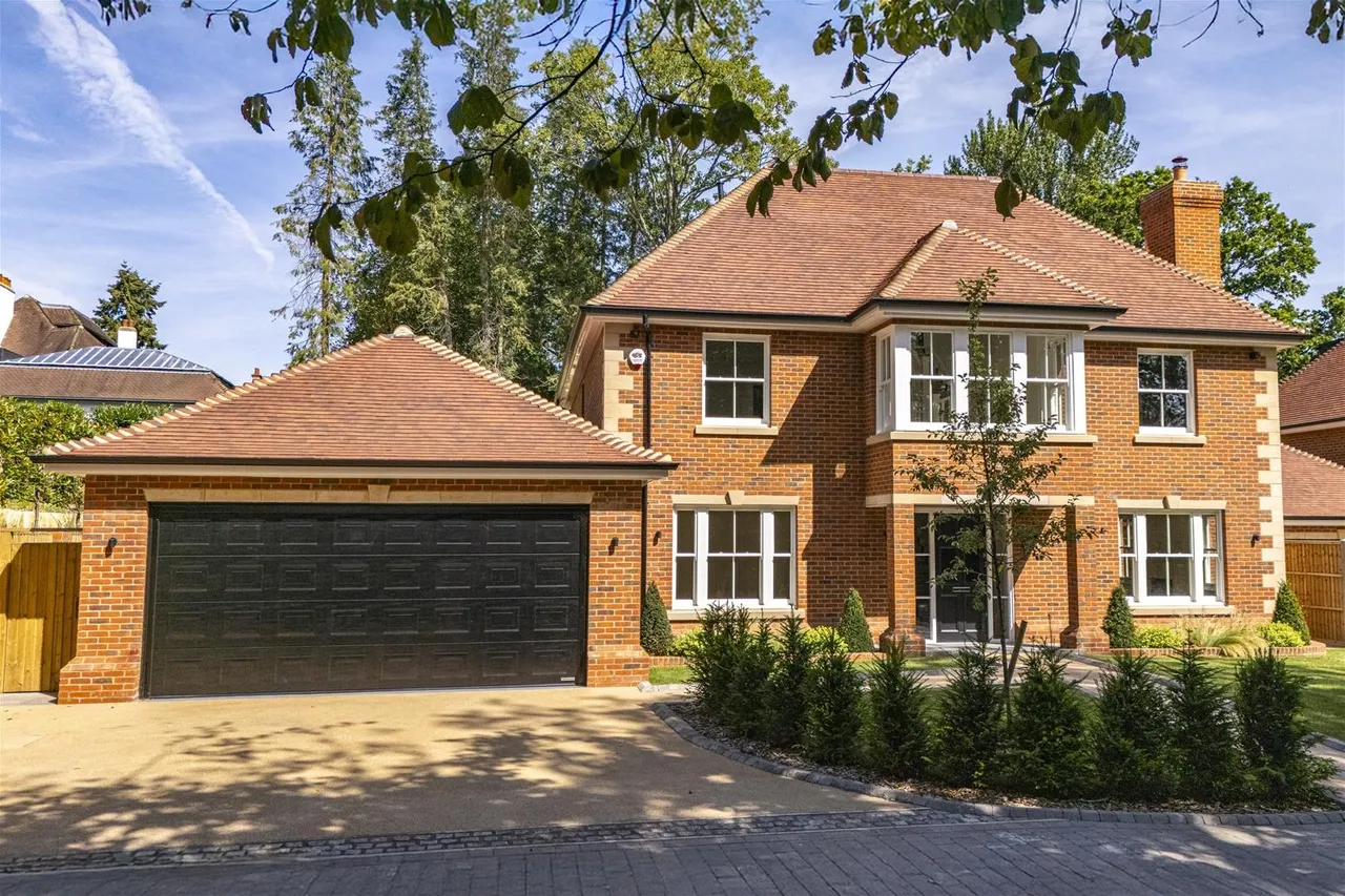 5 bed house for sale, South Park Drive, Gerrards Cross, SL9