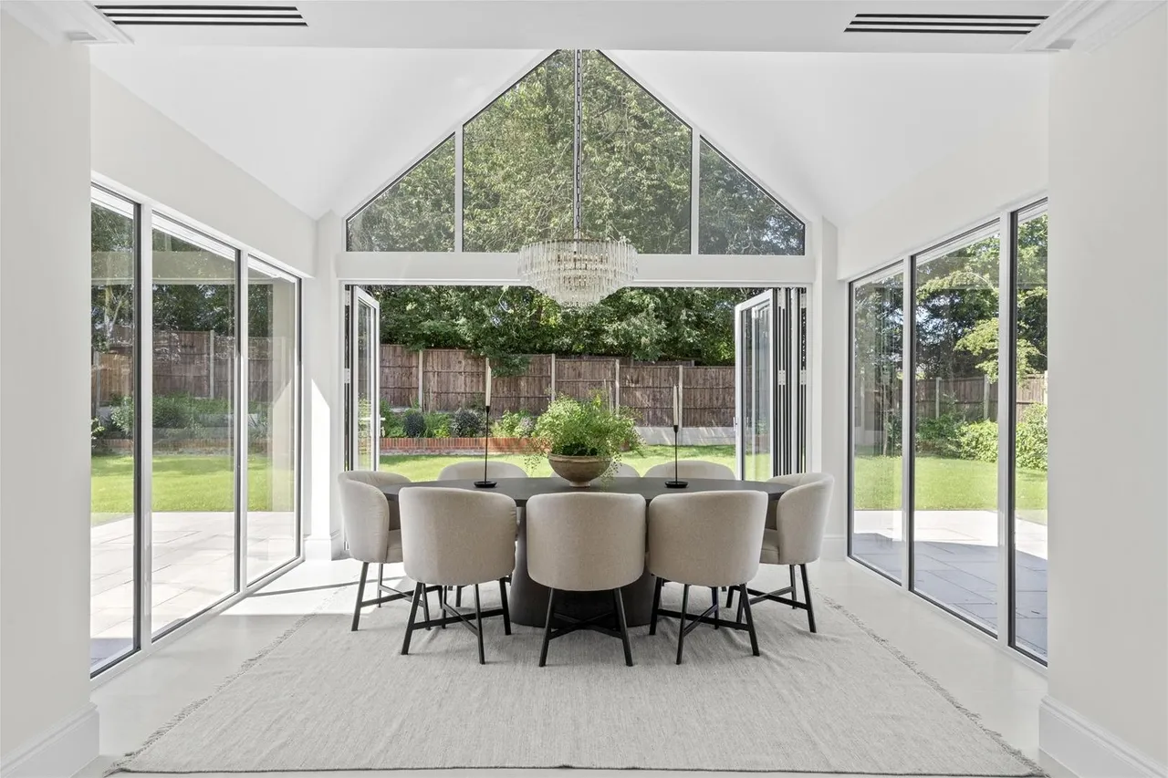 South Park Drive, Gerrards Cross, SL9, photo 3