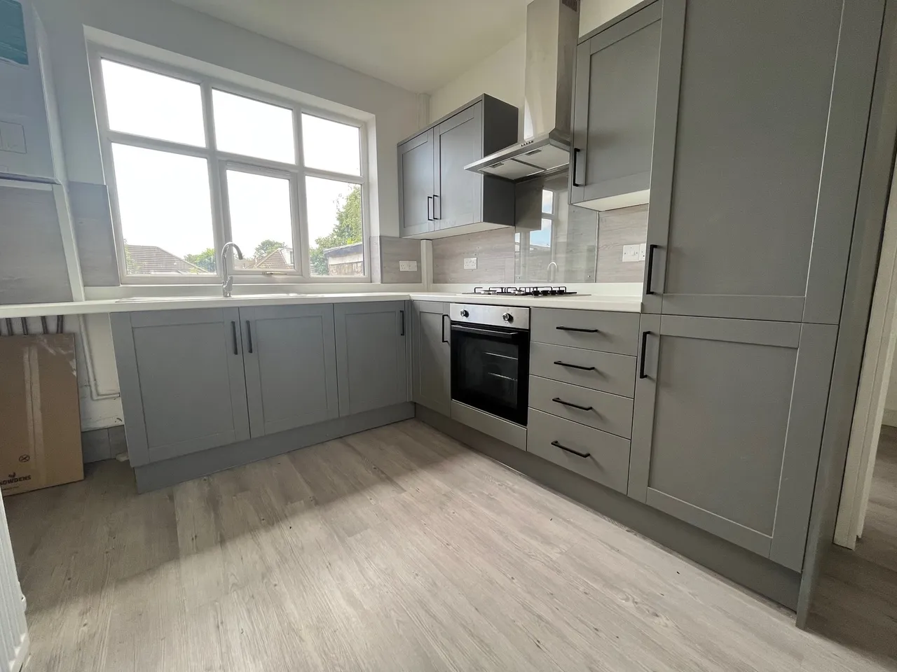 Bradley Lane, Bilston, WV14, photo 4
