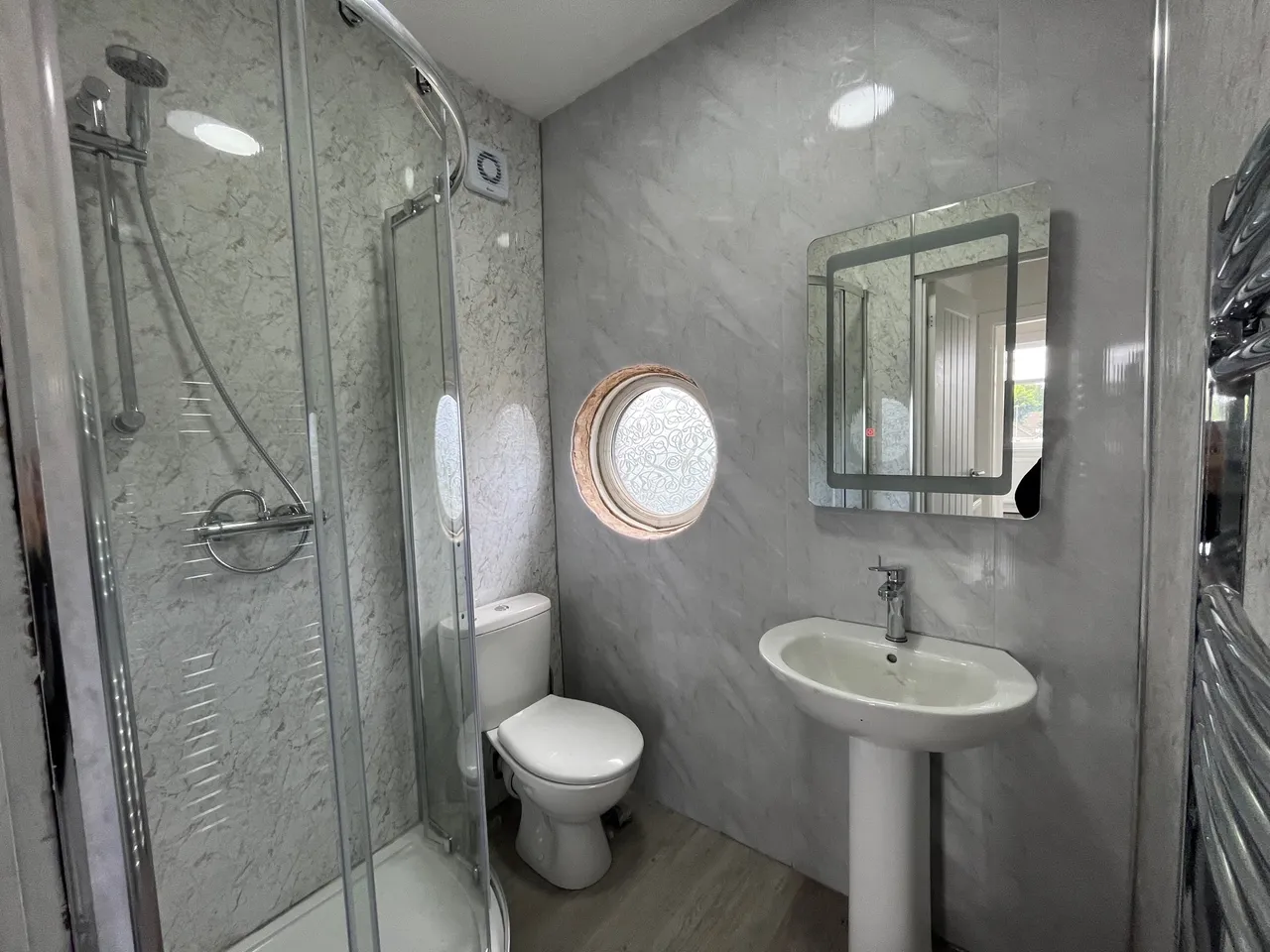 Bradley Lane, Bilston, WV14, photo 9