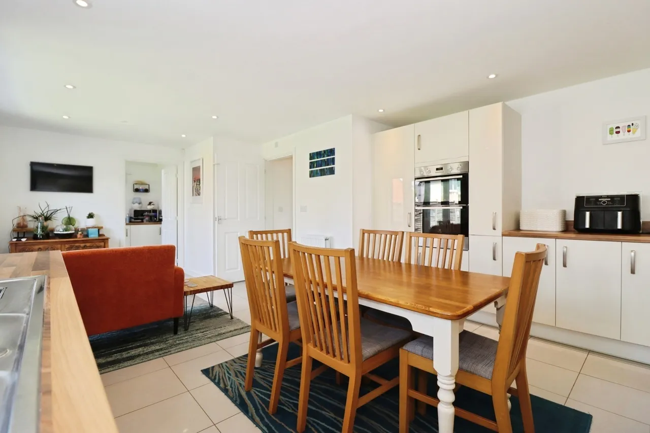 Slade Baker Way, Bristol, Gloucestershire, BS16, photo 8