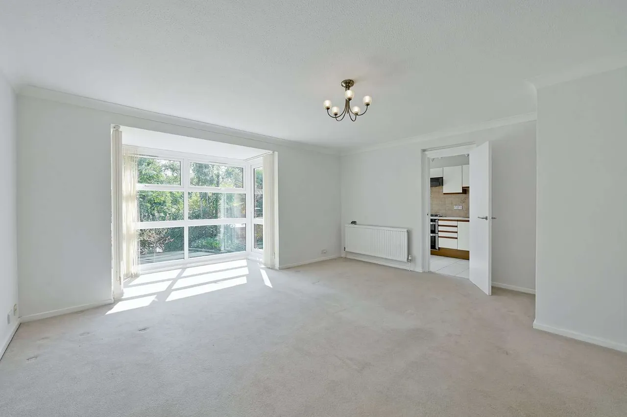 Fountain Gardens, Windsor, Berkshire, SL4 3SX, photo 2