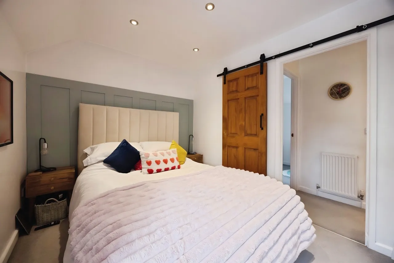 Walk Mill Lane, Kingswood, GL12, photo 7